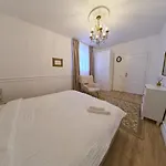 Apartment Glinka By Ioana *