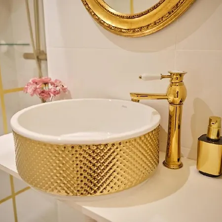 Glinka By Ioana Bucarest